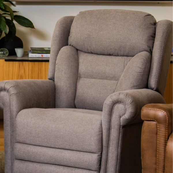 Ultimate Comfort with the Donatello Four Motor Lift Chair